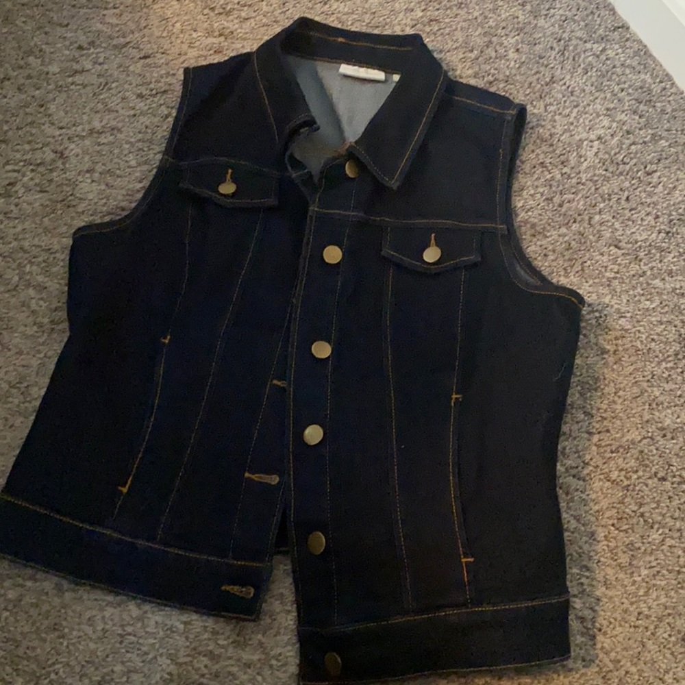 New York and Company size M denim vest